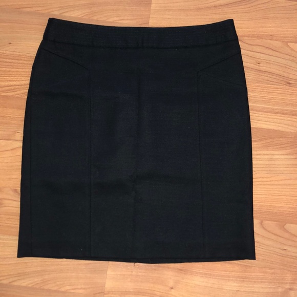 Banana Republic skirt - Picture 2 of 7